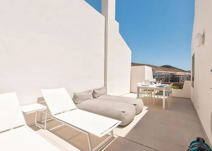 Hébergement de vacances Colinas-tahona 3,3 Penthouse Pool View & Jacuzzi *